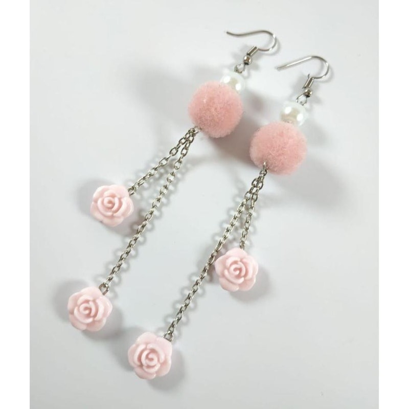 Anting Wanita Pom Pom - Motif Bunga 2