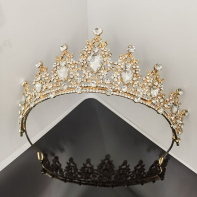  Mahkota Pengantin Hijab Klasik