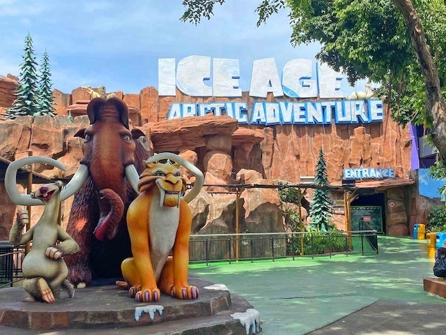 Dunia Fantasi (Dufan) Ancol 1