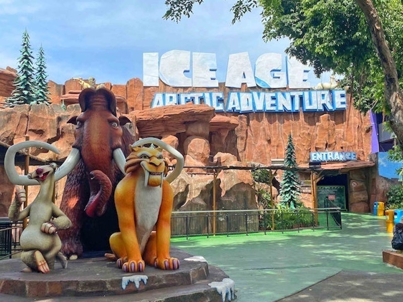 Dunia Fantasi (Dufan) Ancol 1