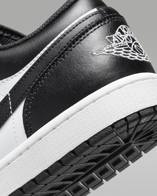 Air Jordan 1 Low 3