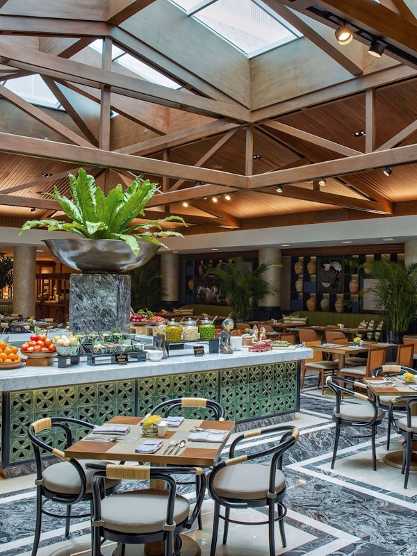 Signatures Restaurant 1