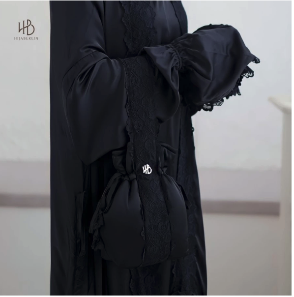 Kreasi Mode International  Hijaberlin Asma Prayer Dress