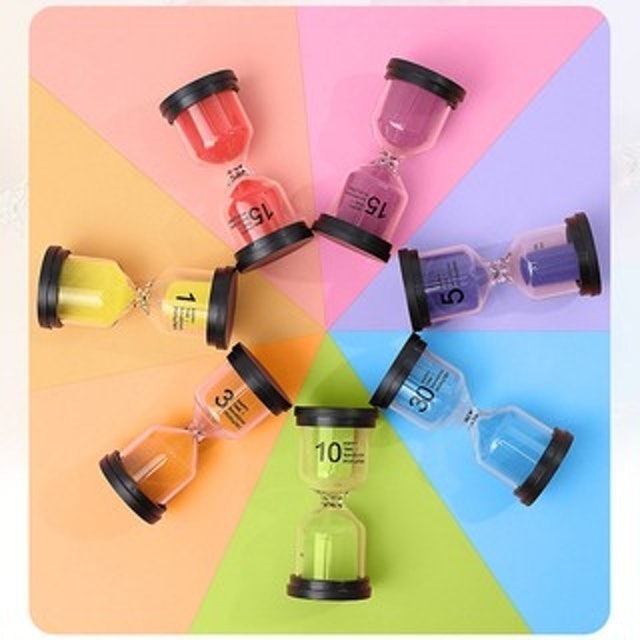Multicolor Hourglass untuk Dekorasi Meja