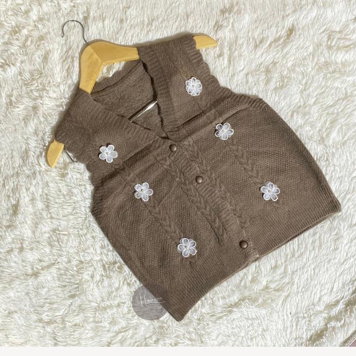  Haseena Vest Knit Naima