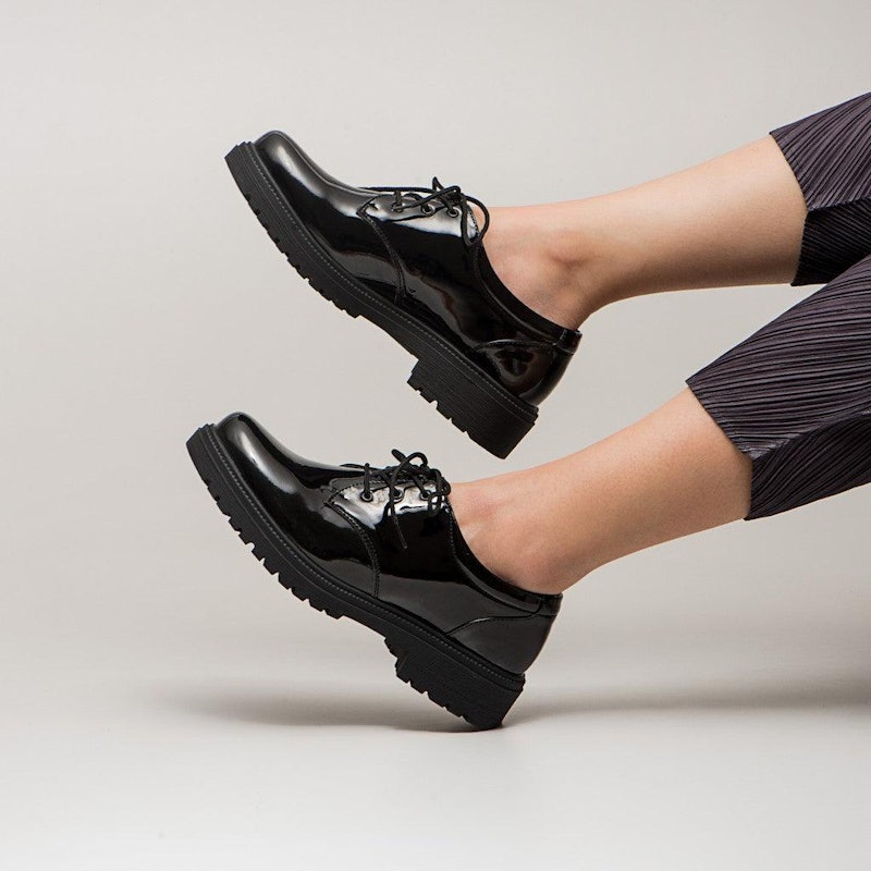 Adorable Projects Vailey Oxford Black Glossy 5
