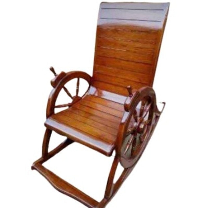 Kursi Goyang Roda 2