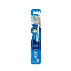 Oral-B Pro-Expert Pro-Flex Manual Toothbrush
