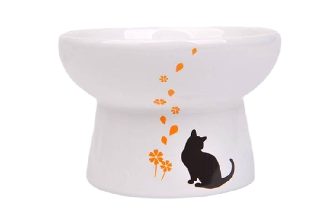 Tempat Makan dan Minum Keramik 