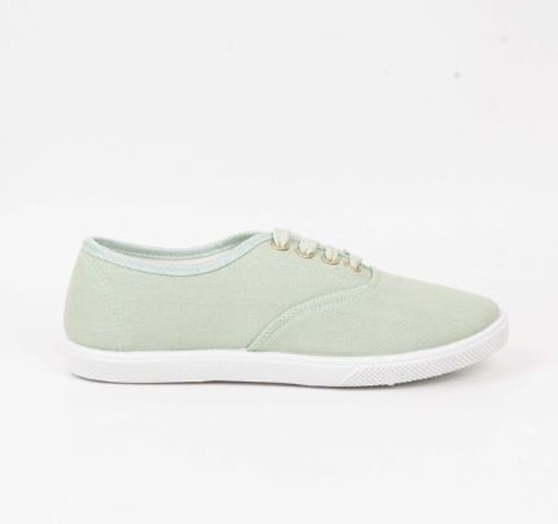 Taylor Basic Canvas Sneakers 3