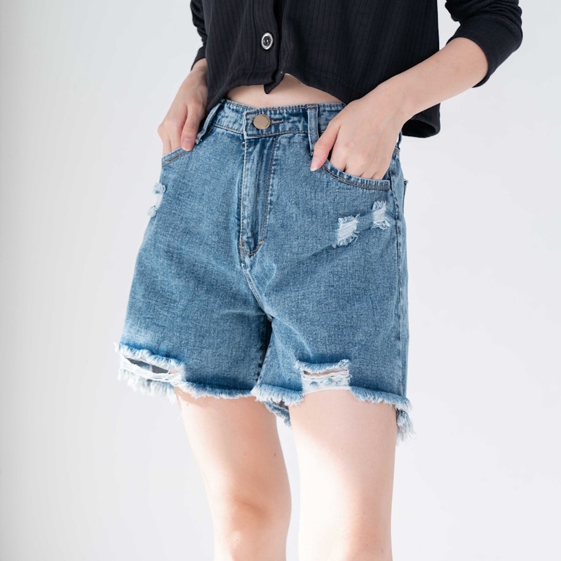 Lora Short Pants Ripped Jeans 2