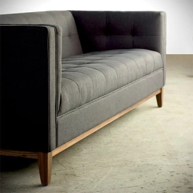 GUISE Series – Sofa Minimalis 3 Seater
