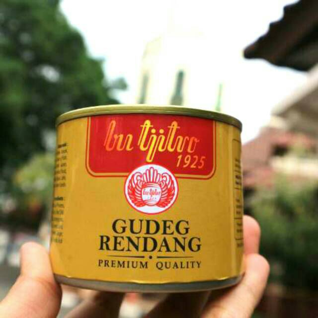 Bu Tjitro 1925 Gudeg Kaleng Rendang