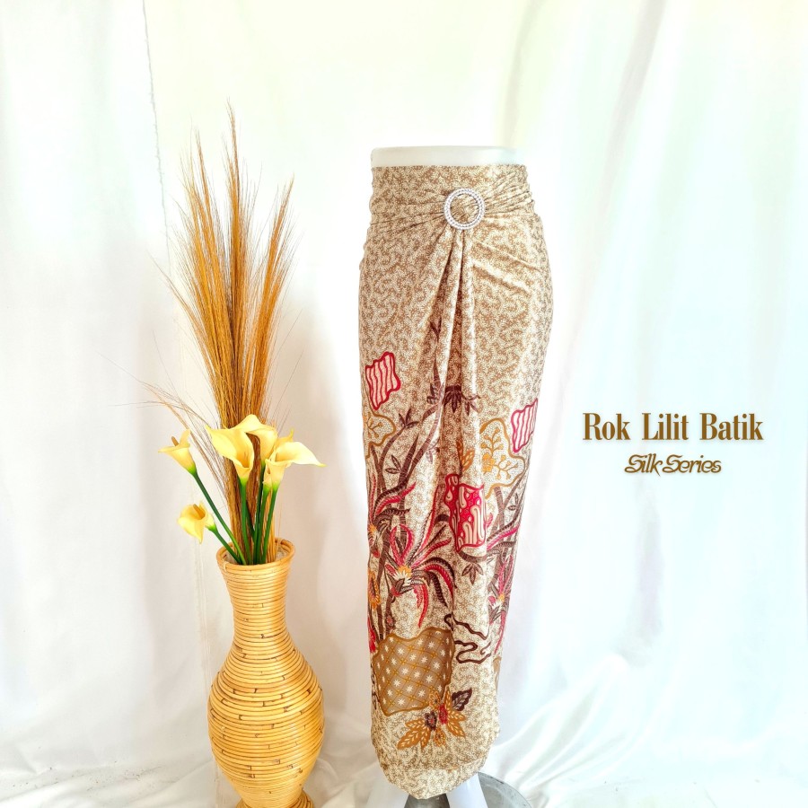 Pusat Bordir Tasikmalaya Rok Lilit Batik Semi Sutra Danar Hadi 4