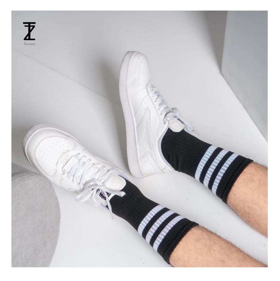 Terzien Kaos Kaki Panjang Motif Strips  3