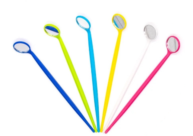 Kaca Mulut Behel Plastik