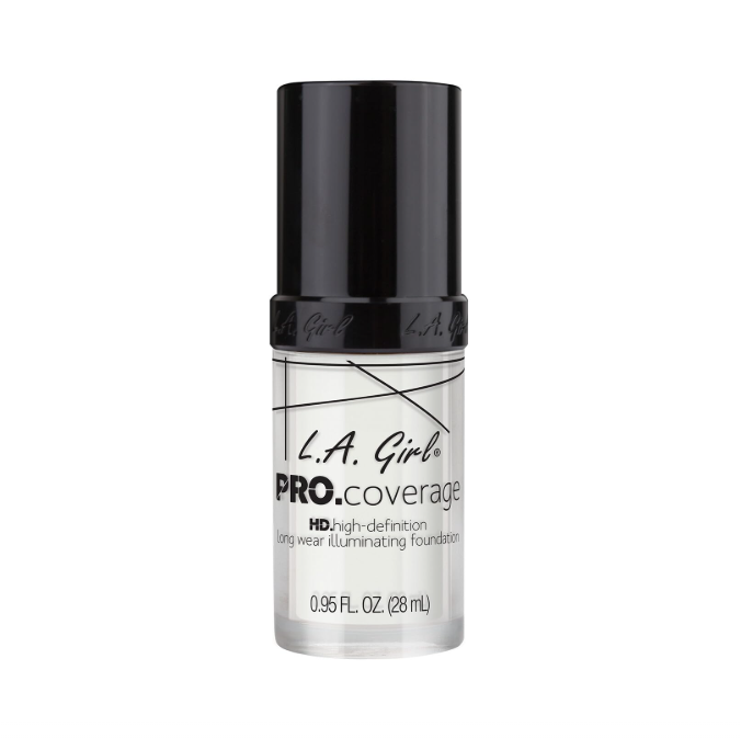 8 Rekomendasi Foundation Putih untuk Makeup Hantu Terbaik  5