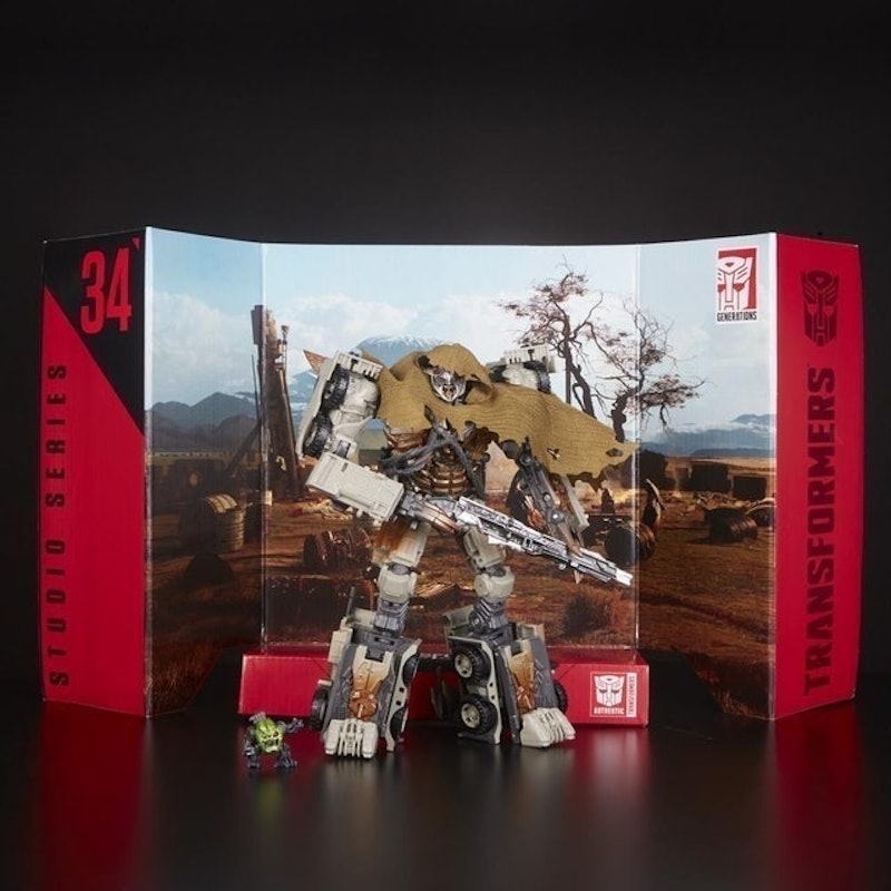 Transformers Studio Series Leader Class Dark of the Moon Movie Megatron with Igor Action Figure 5
