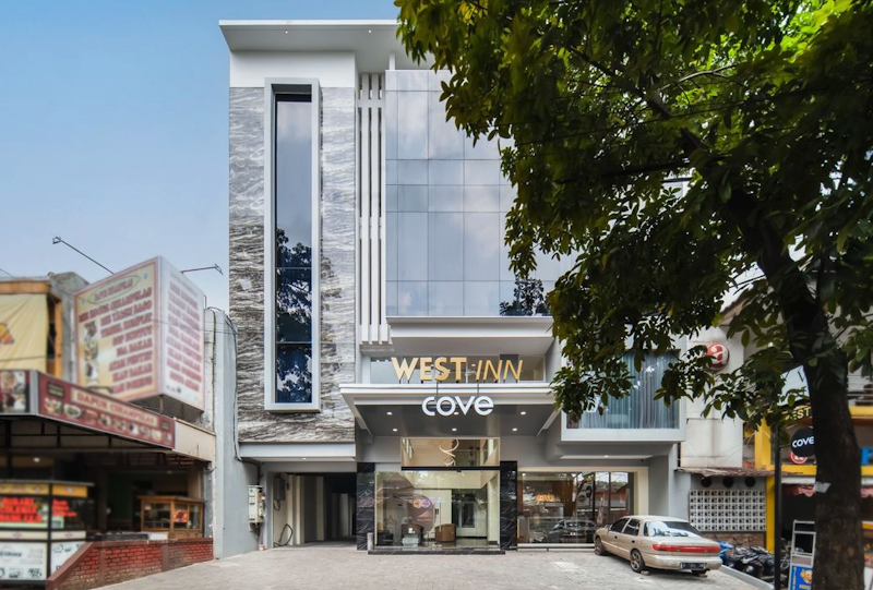 Cove West Inn 1