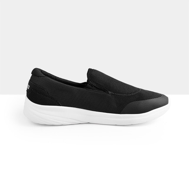 GEOFF Max Athletica Athleisure Black White