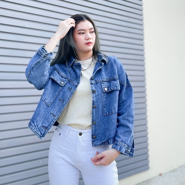 JINISO  Jaket Crop Jeans Oversize