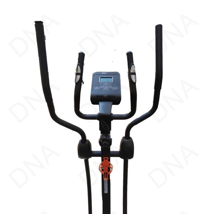 X2FIT Elliptical Crosstrainer ERGOCROSS (W/CHAIR) 2
