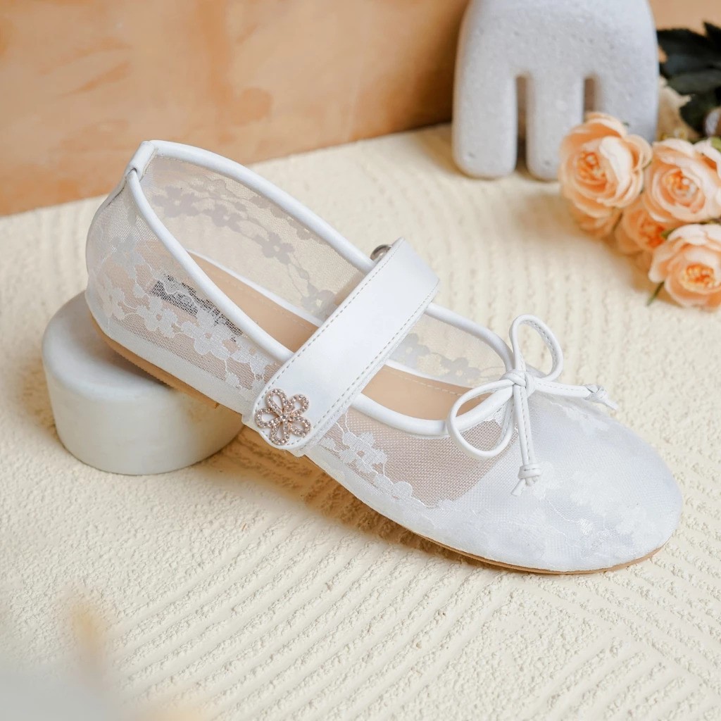  Femable Kasual Shoes Cindy Bunga Flatshoes White