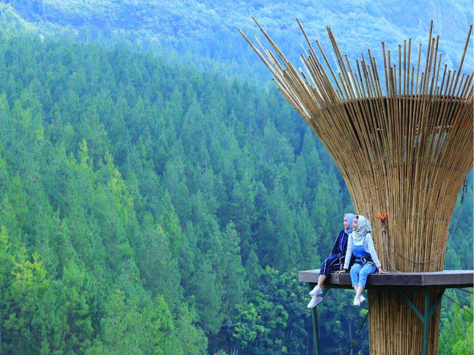 The Lodge Maribaya 2