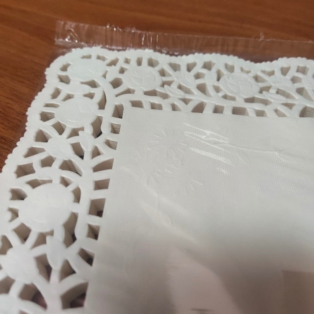 Dragon Pack Square Paper Doyleys