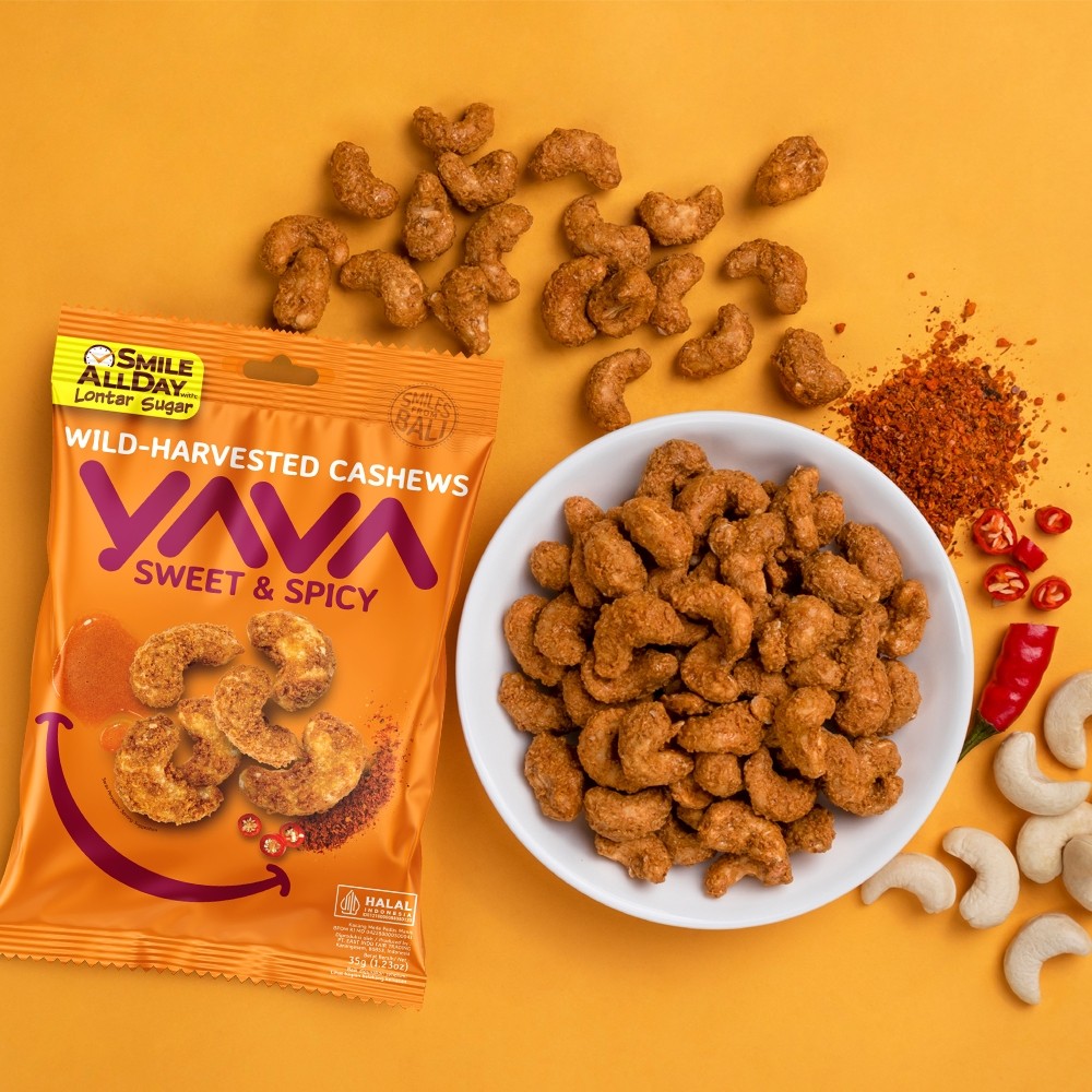 East Indo Fair Trading YAVA Wild Harvested Cashews Sweet & Spicy