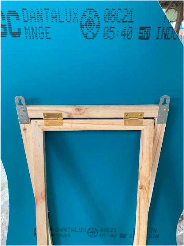 ANKAA Irregular Standing Mirror 5