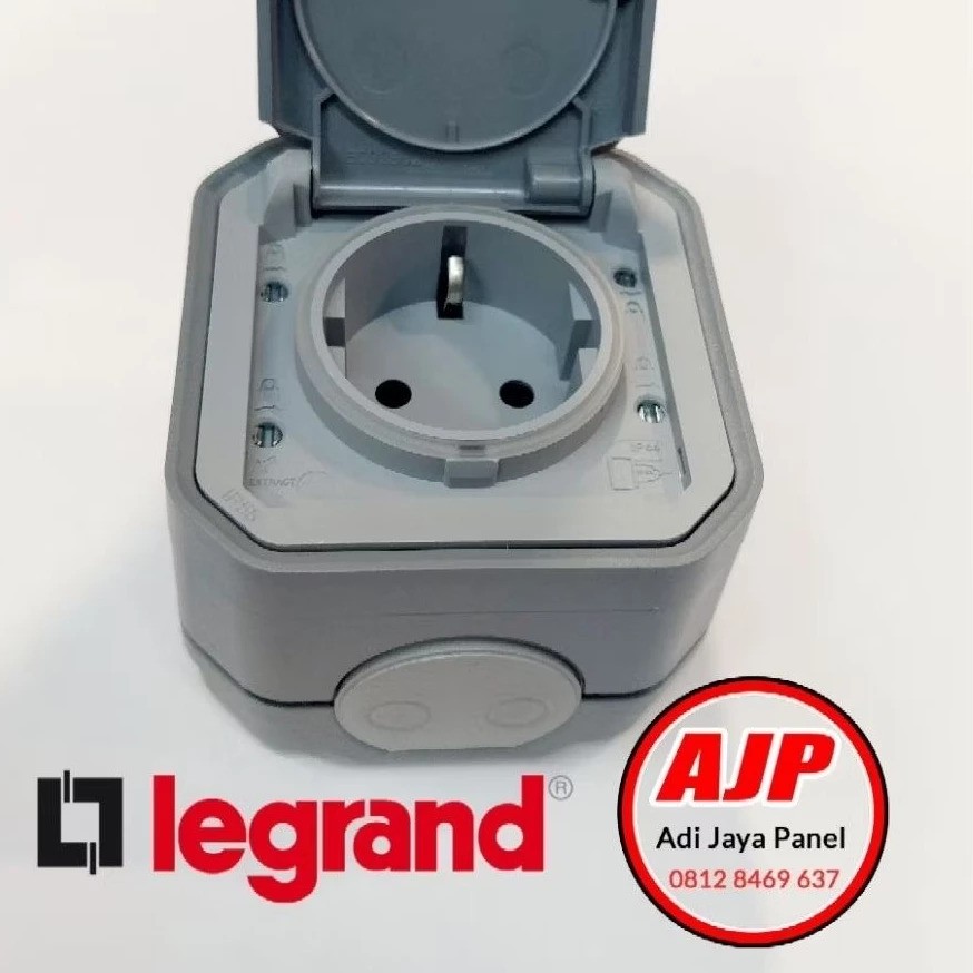 Legrand New PLEXO Outbow Socket