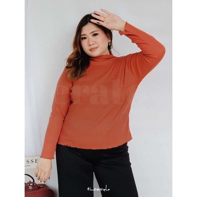 ERATO Mareta High Neck Top