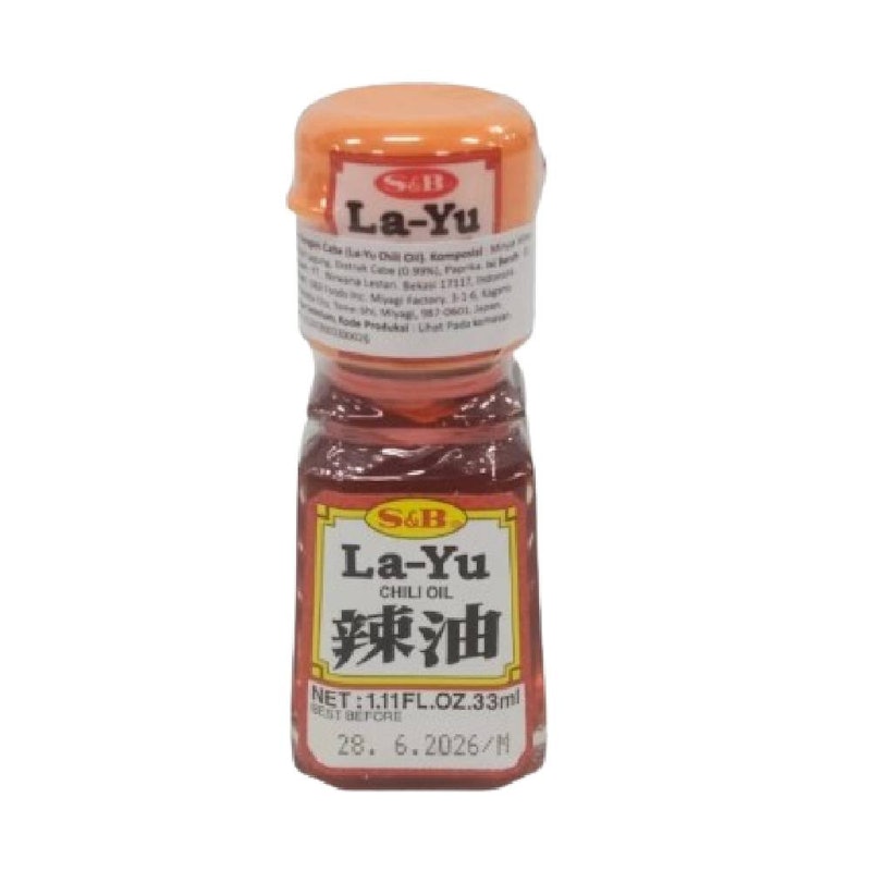 S&B La-Yu Chilli Oil 1