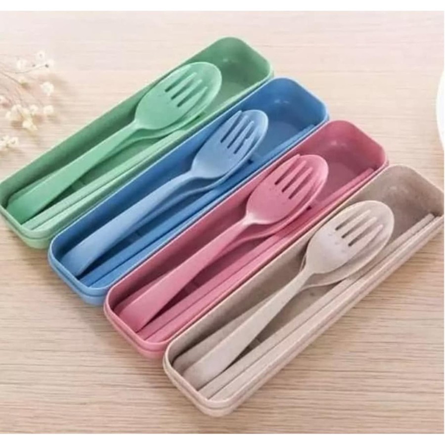 Sendok Garpu Sumpit Portabel Set 4