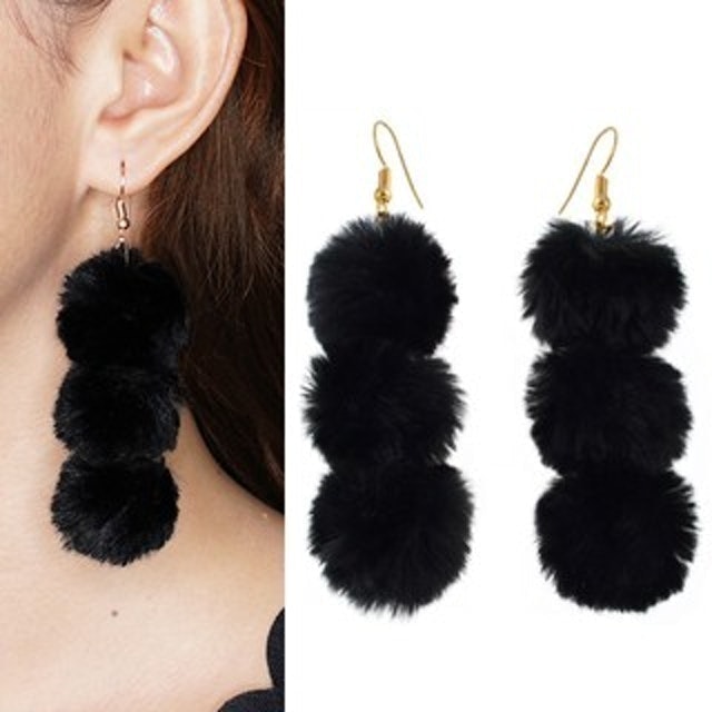  Tripple Pompom Earrings