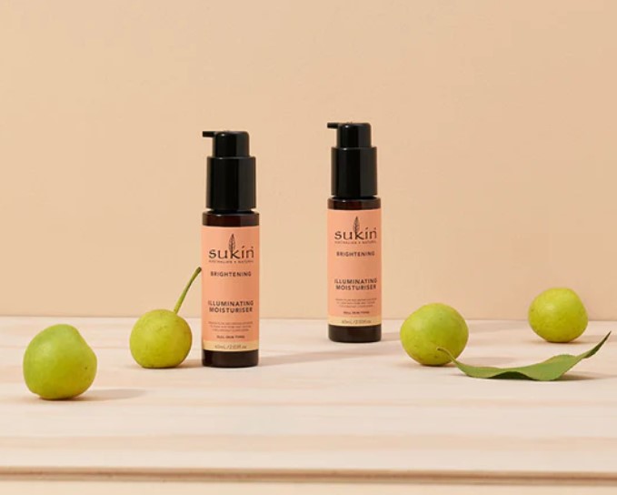 Sukin Brightening Illuminating Moisturizer Pump