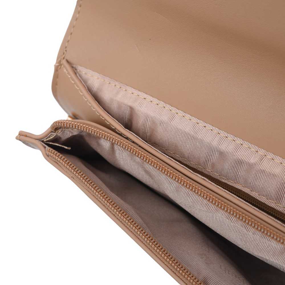 Elizabeth  Dulcibelle Clutch