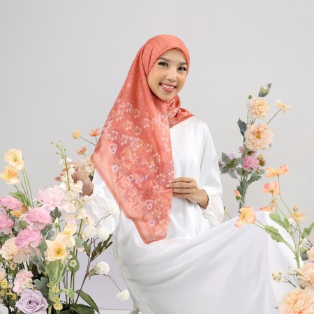 Umama Group Umama Scarves Box