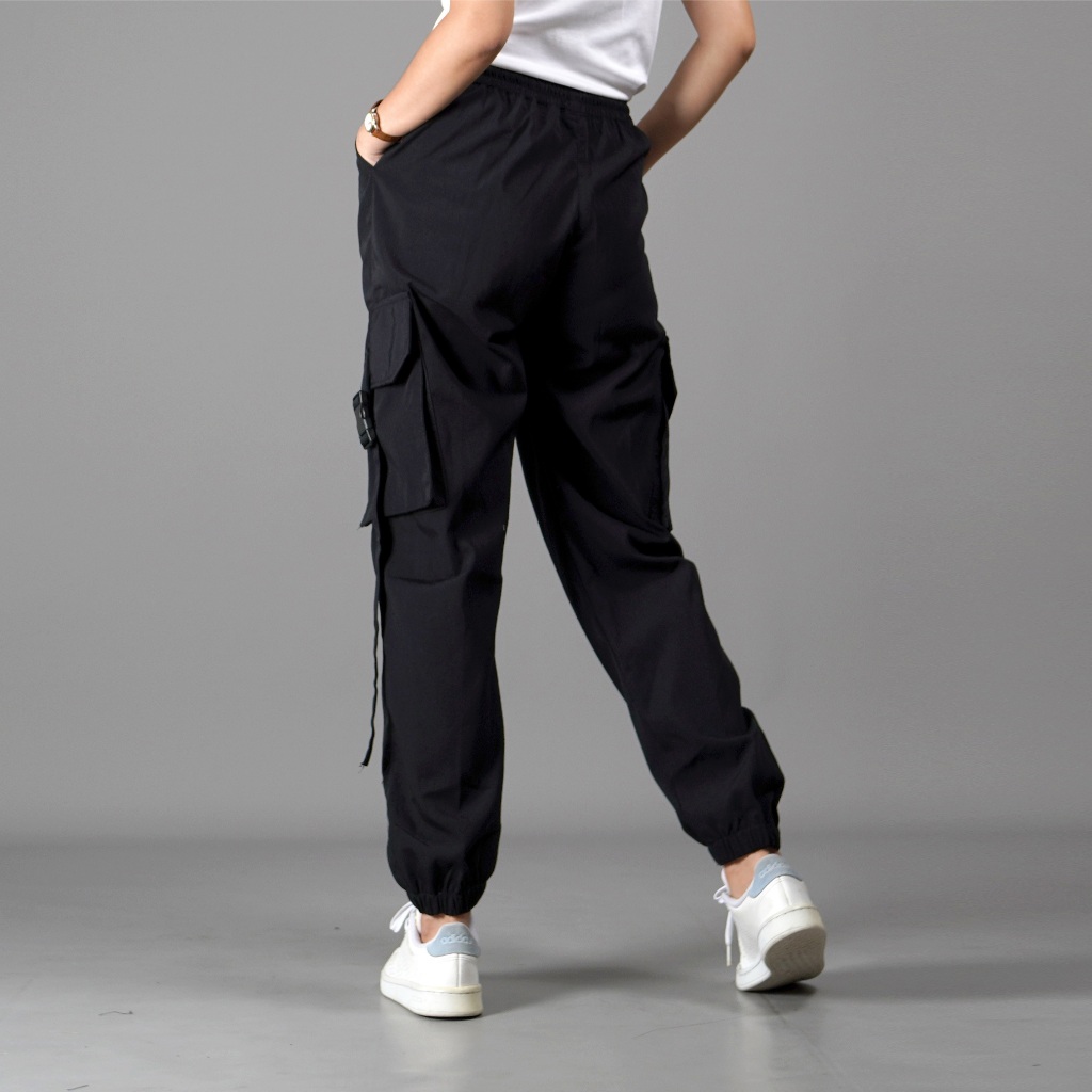 Okechuku OKECHUKU Artha Celana Hypebeast