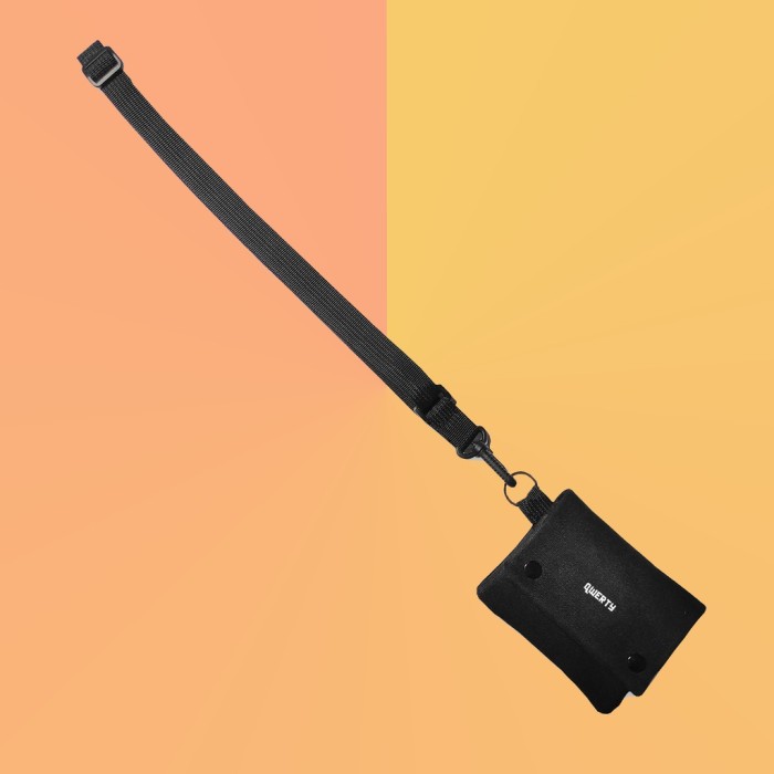  Qwerty Wadiots Hanging Wallet 