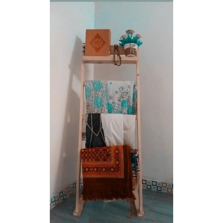 Aneska Wood Ladder Hanger