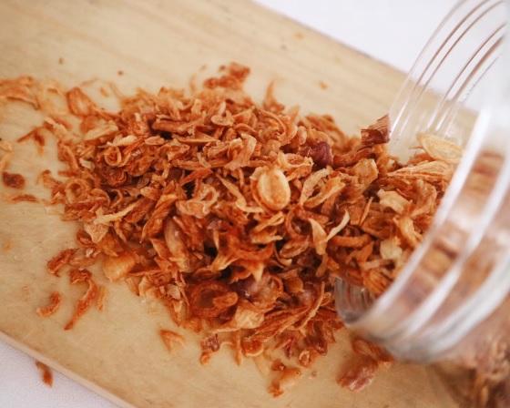 Lestari Usaha Mandiri By R'A Bawang Goreng Asli Brebes