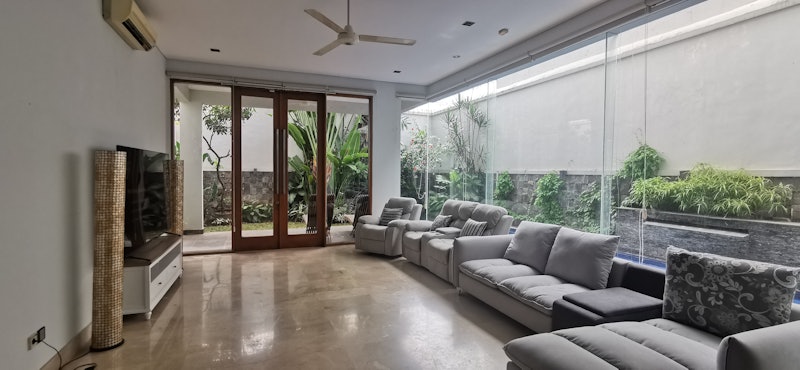 4BR Pool Luxury Villa di Kemang (AKC Villa) 3