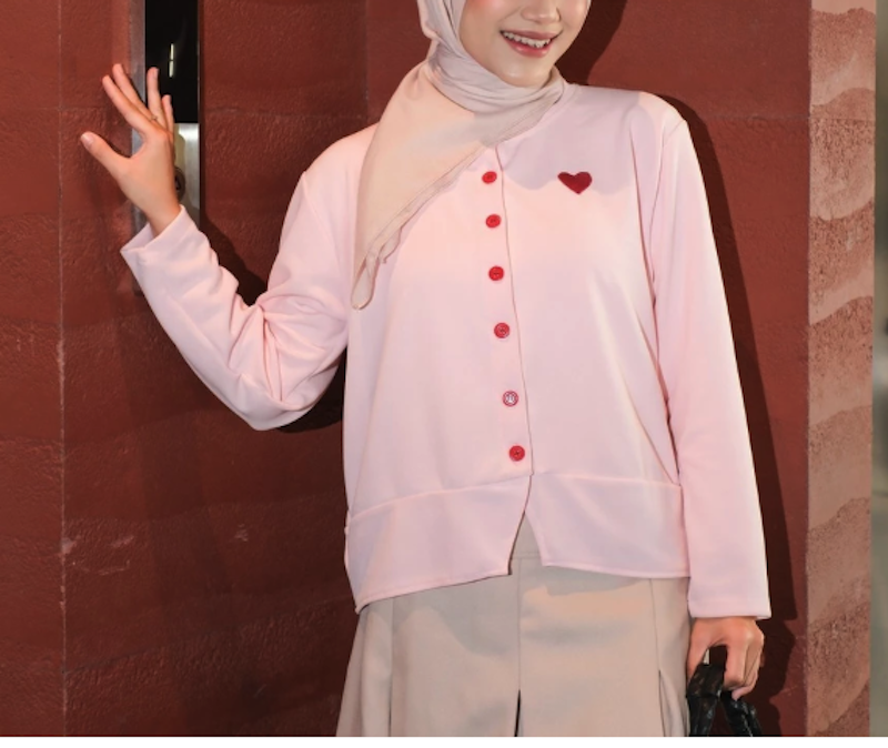 Mybamus Heart Knit Cardigan 3