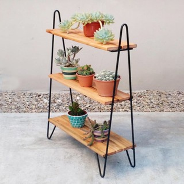 Rak Serbaguna/Rak Bunga Susun