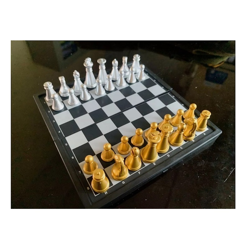 Portable Chess 4