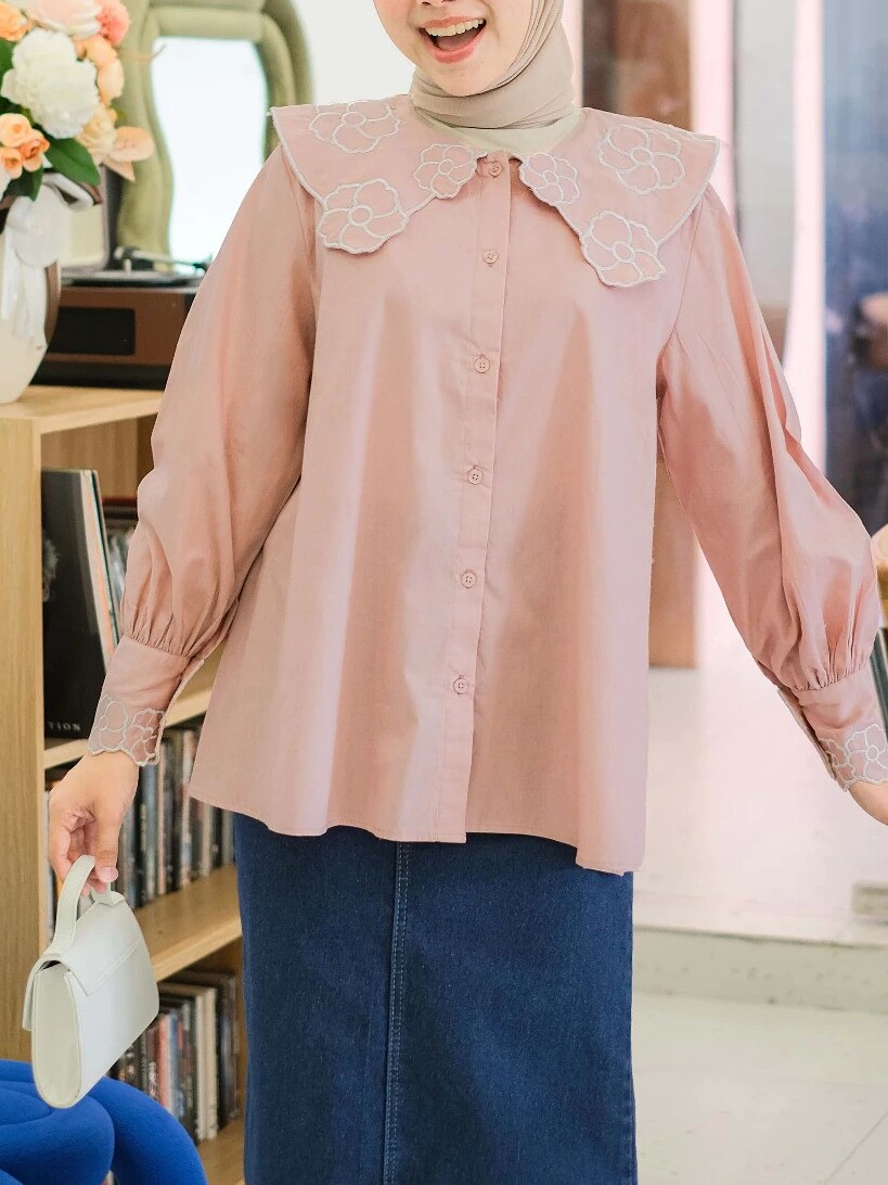 Mei Indithya Talenta Mayoutfit Cecya Shirt