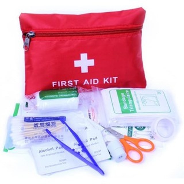 Outdoor First Aid Kit 13 in 1
