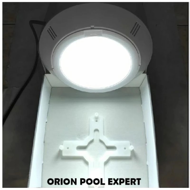 Astral Lampu Kolam Renang LED  2